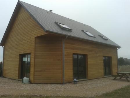 Brionne maison en bois avec rabagrain