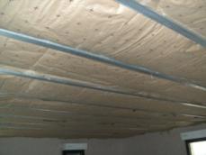 Isolation des plafonds de maison ossature bois 1